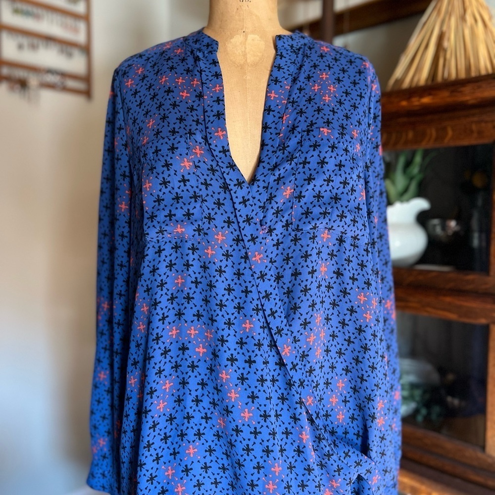 Anthropologie Maeve vibrant blue long sleeve blouse v neck size 8 - Picture 1 of 6